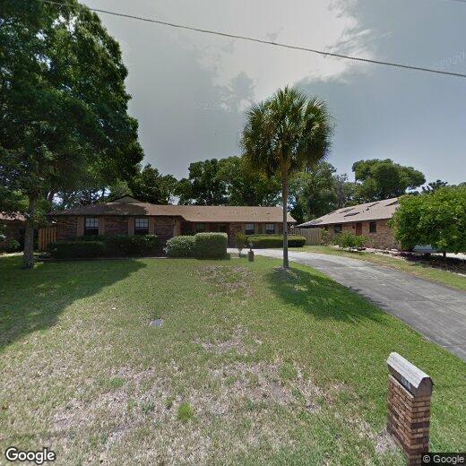 Foto principal - 794 E River Oak Dr