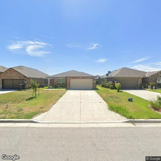 Foto principal - 6313 Dorothy Muree Dr