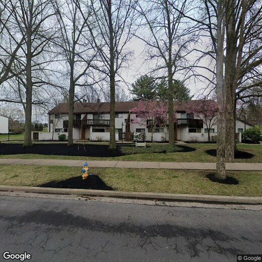 Foto principal - 810 Stratford Dr