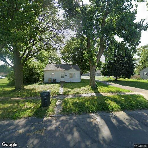 Primary Photo - 202 N Kenmore St