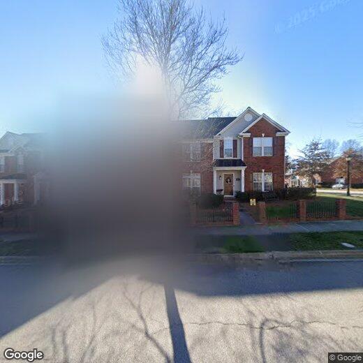 Foto principal - 17743 Delmas Dr