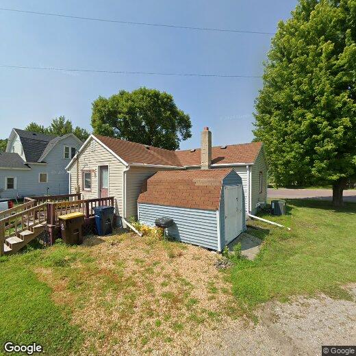 Primary Photo - 230 Park St N
