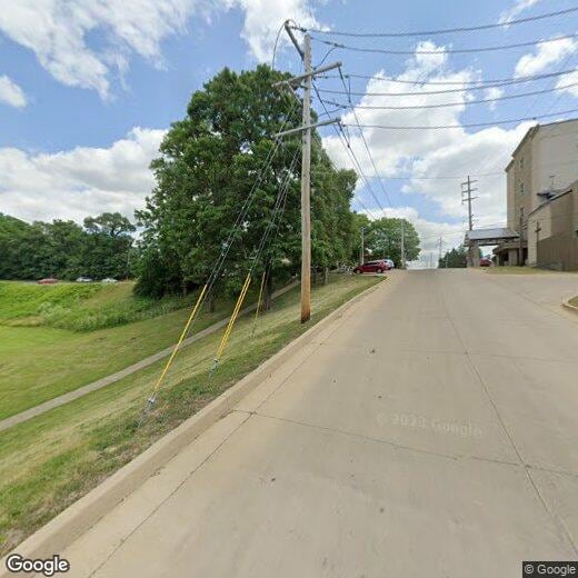 Primary Photo - 1203 W Fairchild St