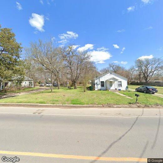 1312 S Grand Ave, Gainesville, TX 76240 House Rental in Gainesville, TX