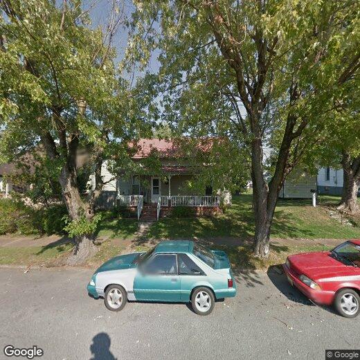 Primary Photo - 734 13th St