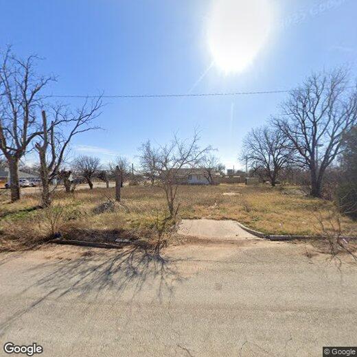 Primary Photo - 707 N 12th St
