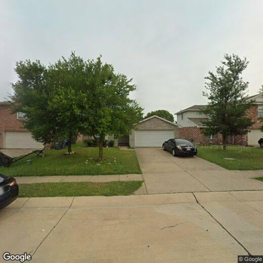 Primary Photo - 2011 Gardenia Dr