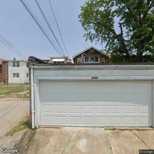 3666 Dover Pl, St. Louis, MO 63116 Room for Rent in St. Louis, MO
