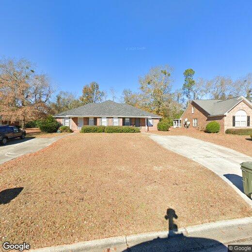 95 Radcliff Dr