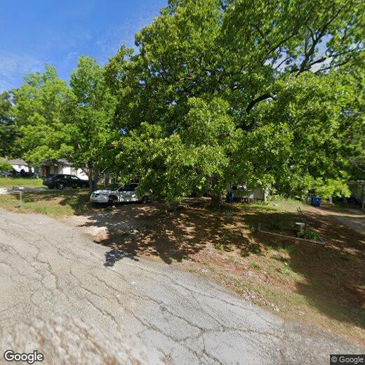 Foto principal - 607 E Day St