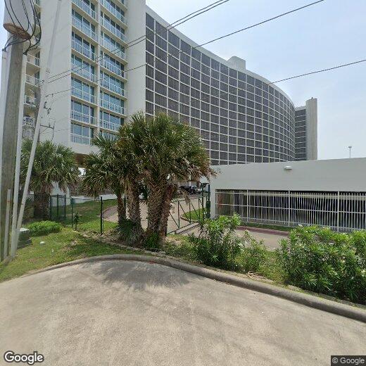Primary Photo - 1401 E Beach Dr
