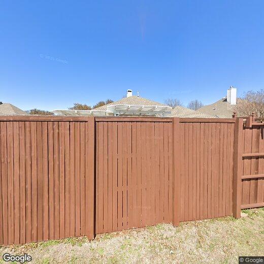 Foto principal - 1221 Greenway Dr