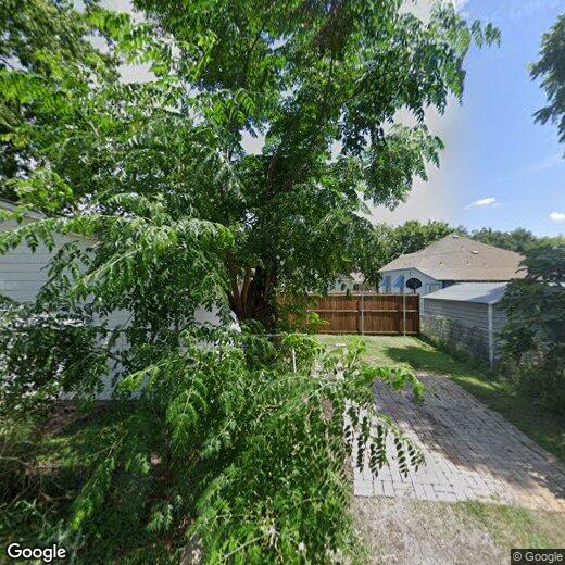Primary Photo - 712 W Eighth St