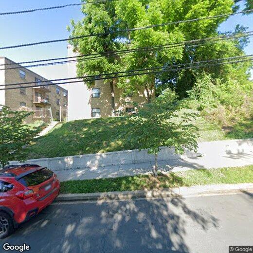 Foto principal - Modern 1-Bedroom Condo in Congress Heights...