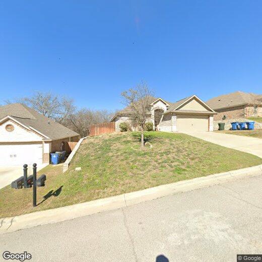 Foto principal - 708 Westgate Dr