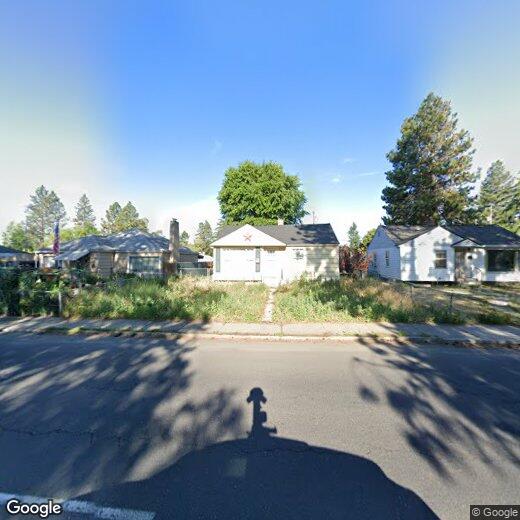 Foto principal - 2 Bedroom 1 Bath Home in North Spokane