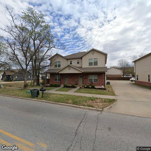 1538 N Leverett Ave, Fayetteville, AR 72703 Townhome Rentals in