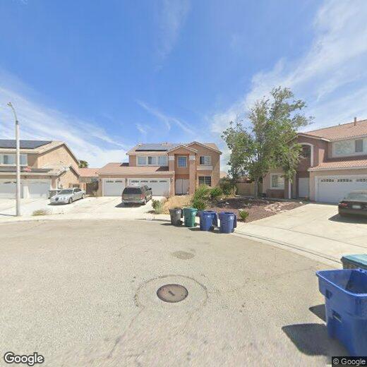 Foto principal - 5625 Churchill Ct