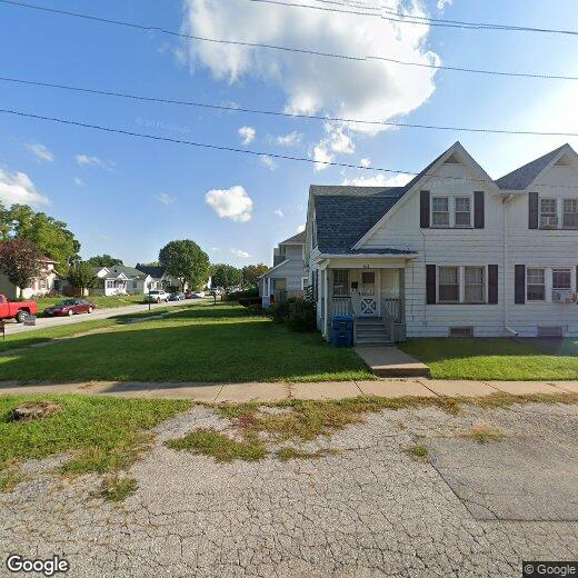 2127 6th Street Ct, East Moline, IL 61244 Townhome Rentals in East