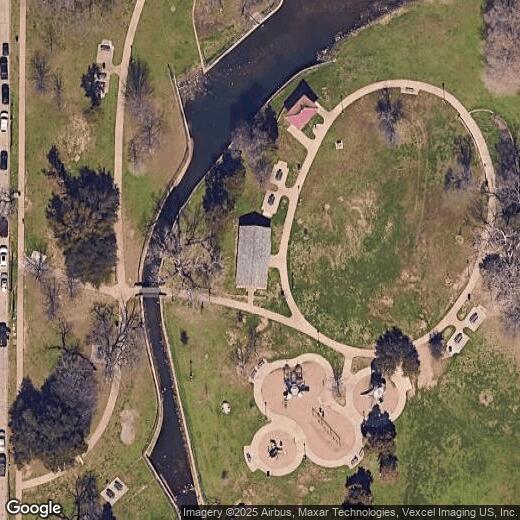 Primary Photo - 1100 N Zang Blvd