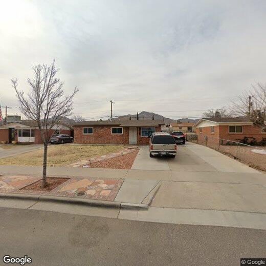 Primary Photo - 10265 Yellowstone St