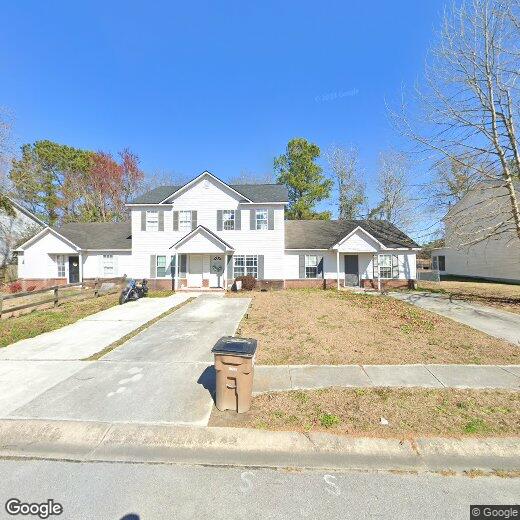 Primary Photo - 118 Mesa Ln