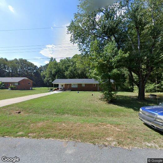 Primary Photo - 748 Henry Rhodes Rd