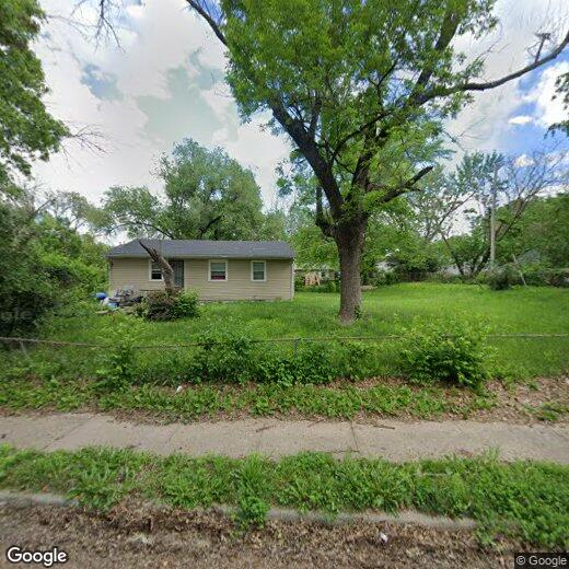 Primary Photo - Freshly Renovated 3-Bedroom Home with Huge...