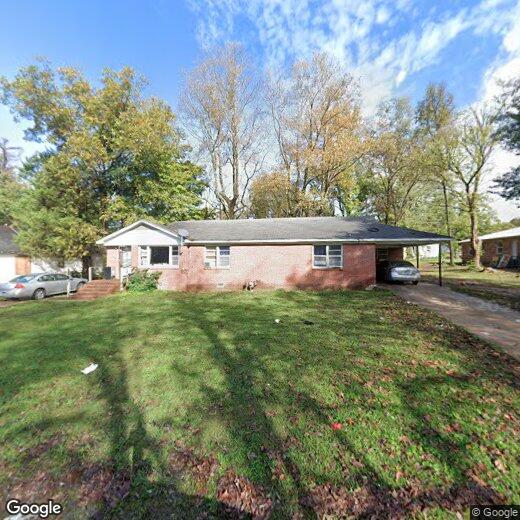 Foto principal - Roomy Home Available 7/5/25