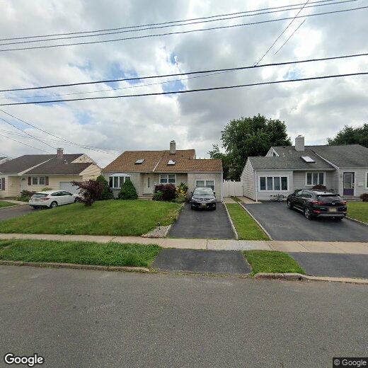 Primary Photo - 74 Broadway Ave