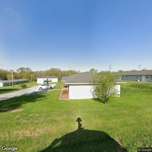 Primary Photo - 7309 N Moberly Dr