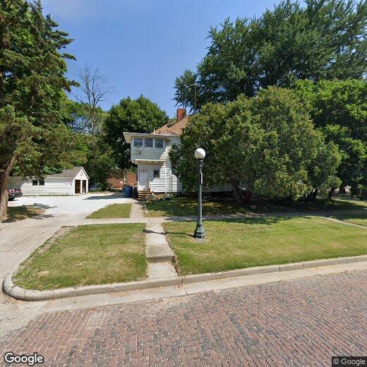 Primary Photo - 3 br, 1 bath Apartment - 201 N. New St.