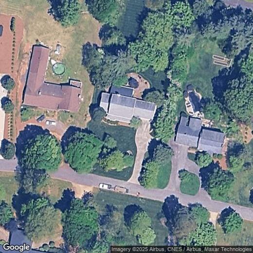 Primary Photo - 145 Boxwood Cir