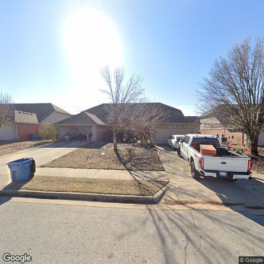 2905 SW Deerfield Blvd, Bentonville, AR 72713 Townhome Rentals in