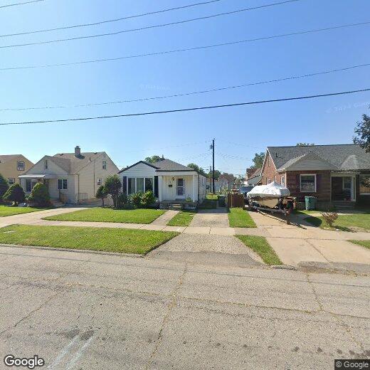 Foto principal - Charming 3-Bedroom Home with Spacious Back...