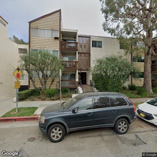 Foto principal - 6050 Canterbury Dr