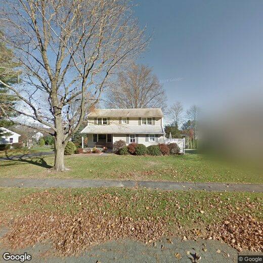 Primary Photo - 33 Village Dr