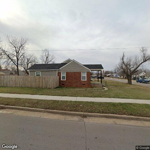 Primary Photo - 700 SW 45th St