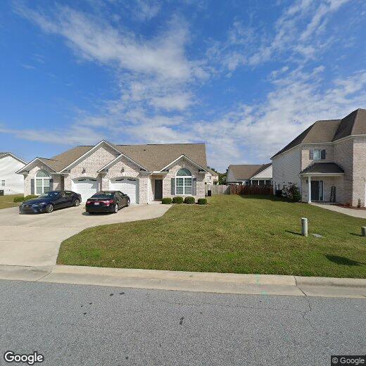 Foto principal - 2321 Dovedale Dr