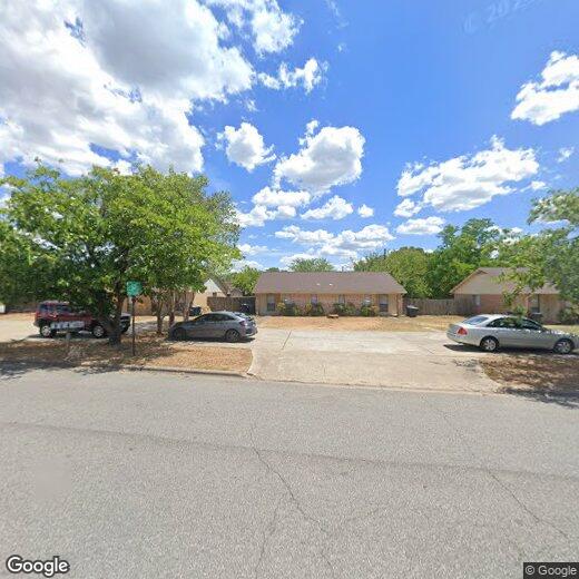 Primary Photo - 408 Brentwood Dr E