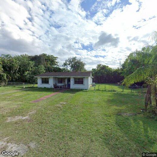 Foto principal - 8772 SW 143rd St