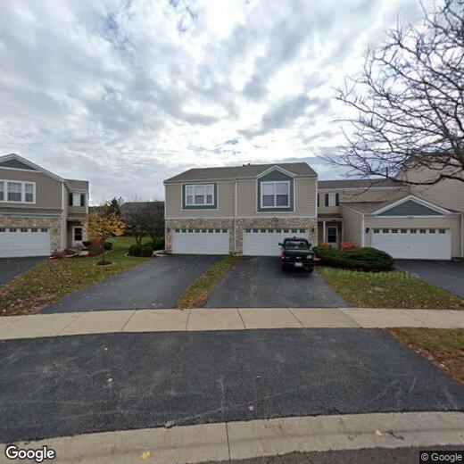 Foto principal - 4055 Blackstone Dr