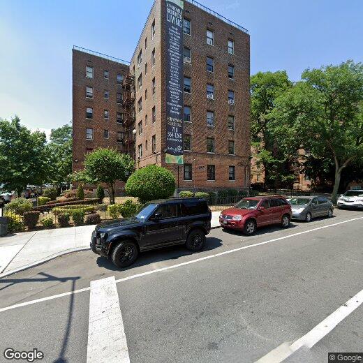 Primary Photo - 1409 York Ave