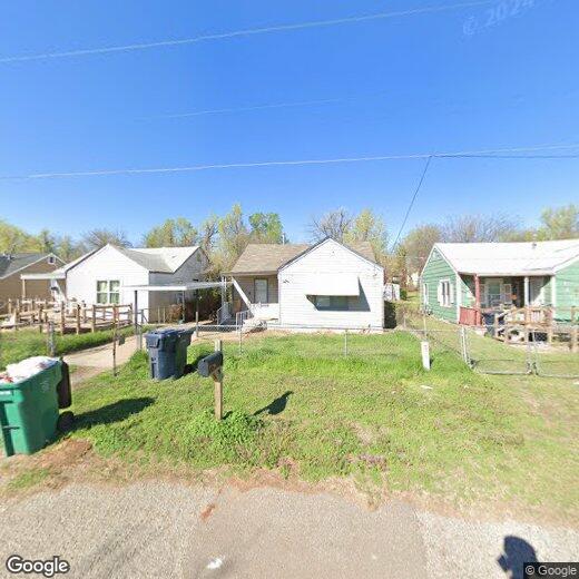 Primary Photo - 1423 S Genessee Ave