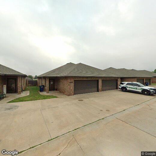 123 Bison Ct Way, Mustang, OK 73064 Townhome Rentals in Mustang OK