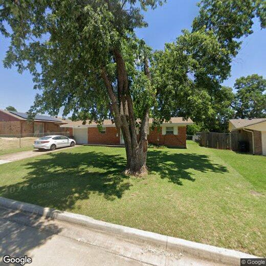 1404 Heather Ln, Moore, OK 73160 House Rental in Moore, OK