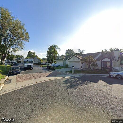 Primary Photo - 486 Algonquin Dr