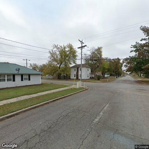 Foto principal - 335 E Locust St