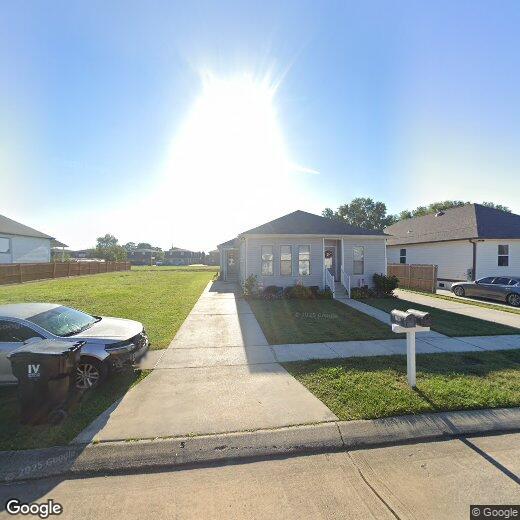 3413 Delambert St, Chalmette, LA 70043 Townhome Rentals in Chalmette