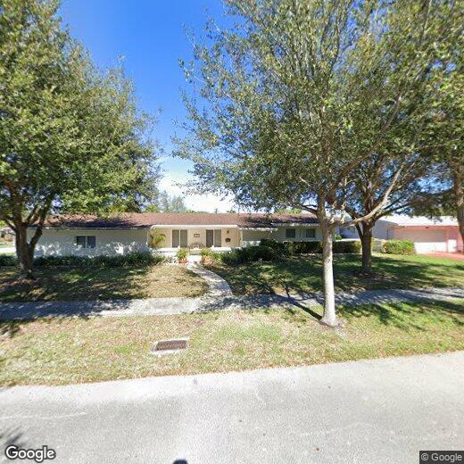 Foto principal - 9141 SW 86th St